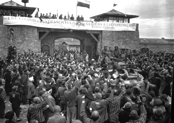 Bevrijding Mauthausen 6 Mei 1945 door de 11de divisie van de Amerikanen