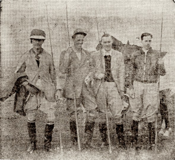 De prins derde van links; links van hem de heer Langenheim